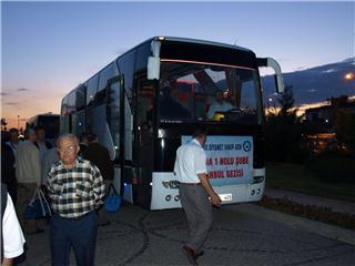 DİYANETTEKİ ÜYELERE İSTANBUL GEZİSİ DÜZENLENDİ